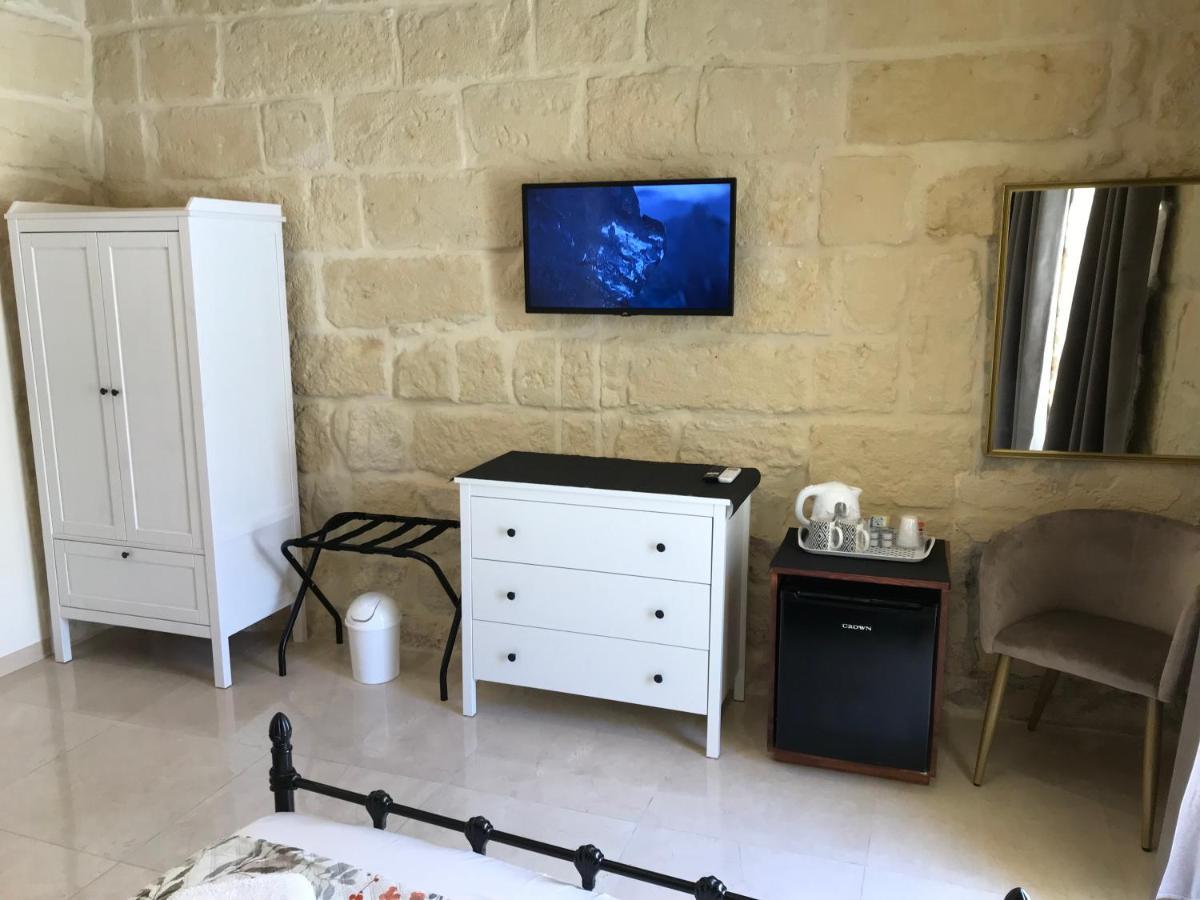 The Cloisters Bed And Breakfast Xagħra Exteriör bild